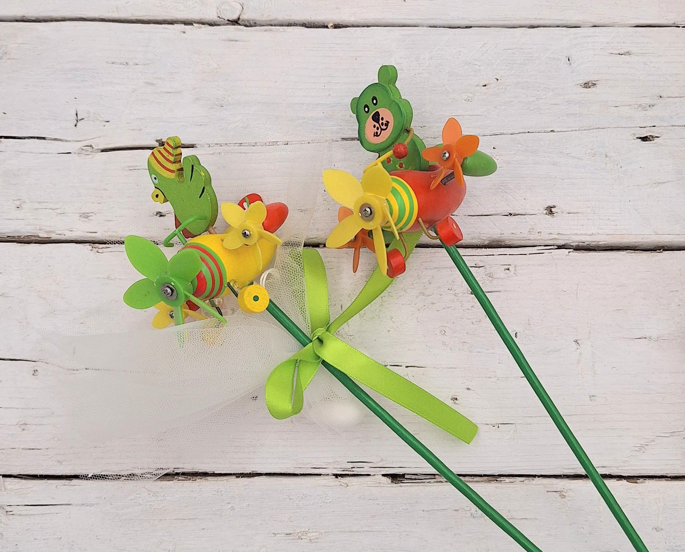 Μπομπονιέρα ξύλινα ανεμομυλάκια ζωάκια