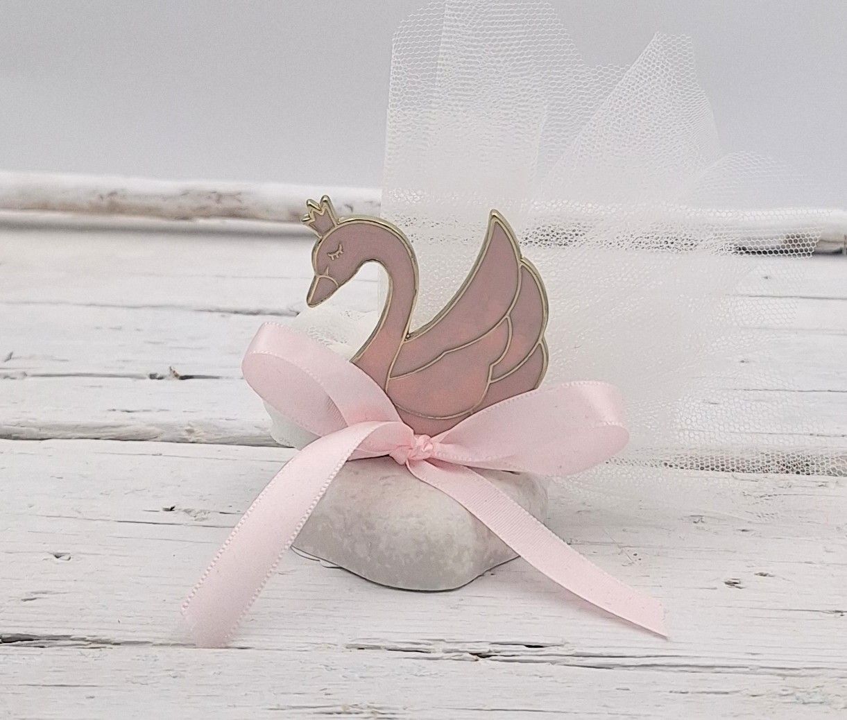 Μπομπονιέρα βότσαλο με κύκνο